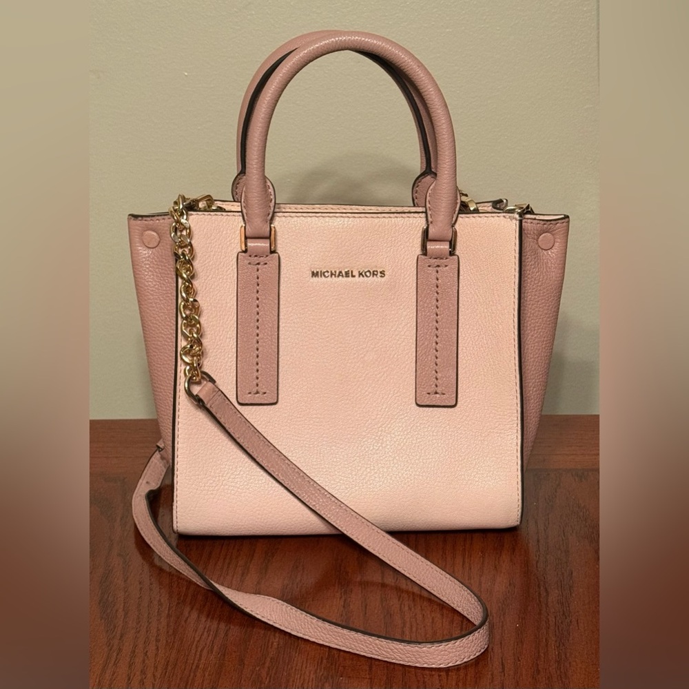 Michael Kors Alessa Small Satchel Colorblock Pale pink Pebbled Fawn Leather